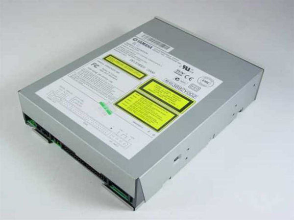Yamaha CRW2100E-NB 40x E-IDE 8Mb Buffer 5.25-Inch Internal Beige CD-RW Drive