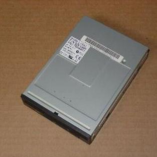 IBM MPF920-L 1.44MB Diskette / Floppy Drive.