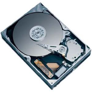 Hitachi DiamondMax Plus 9 6Y160P0 160GB 7200RPM 8MB Buffer 9MS SEEK Time ATA-133 IDE 3.5" Hard Drive