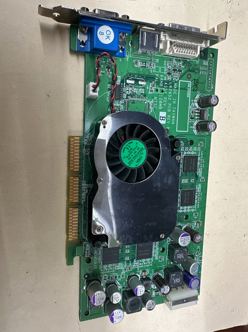 NVidia LR2952 GeForce FX 5200 Ultra 128MB DDR 8X AGP Video Card