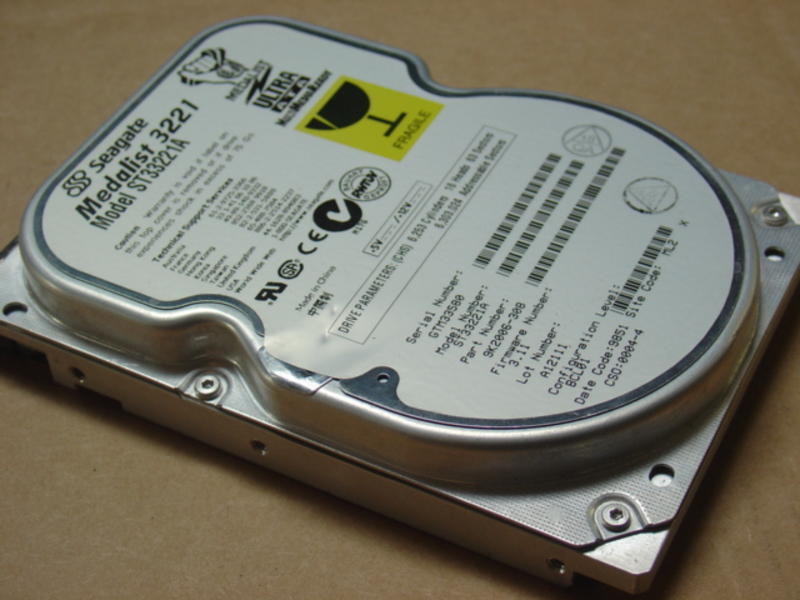 Seagate 3.23GB 5400RPM 3.5-Inch Ultra ATA-3 ( IDE/EIDE) Hard Drive