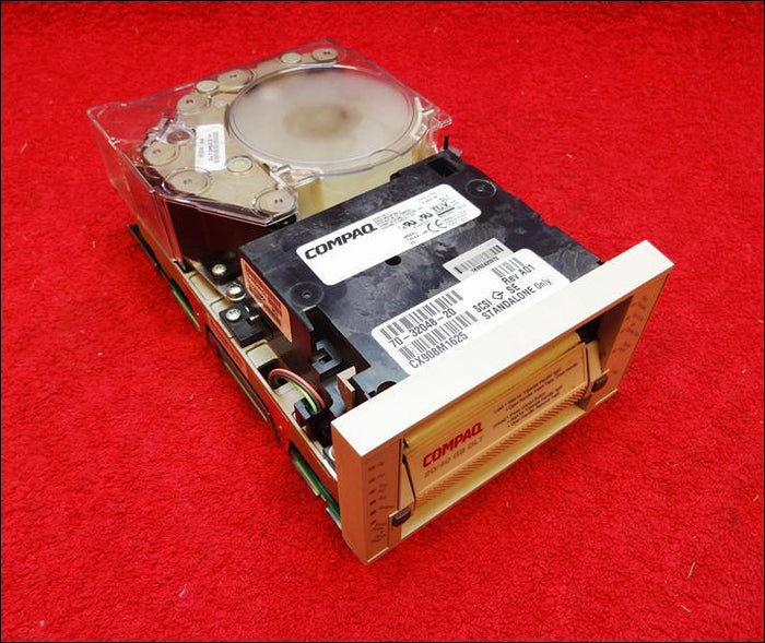 その他 COMPAQ DLT Tape Drive 20/40GB SCSI COMPAQ DLT Tape Drive 20/40GB SCSI