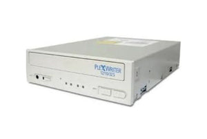 Plextor PXW1210TS PlexWriter 32x Ultra SCSI 20Mbps 5.25-Inch Internal CD-RW Drive