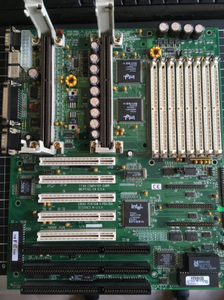 Tyan S1682D Intel 440FX Up to 1GB  3 × ISA ATX DDR5 Motherboard