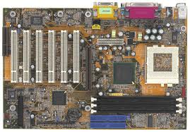DFI CS62-TC Intel 815EP Socket-370 ATA-100 SDRAM ATX Motherboard