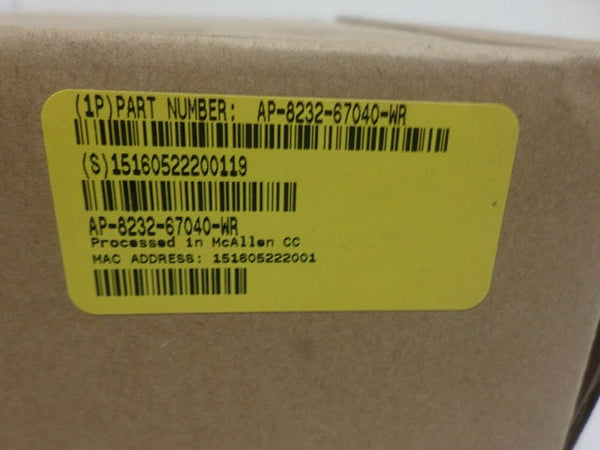 Extreme Networks AP-8232-67040-WR 1.3Gbps 802.11ac 3x3:3 Dual Radio Wireless Access Point