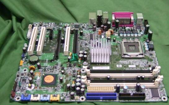 HP 437314-001 XW4400 Intel 975X Socket-775 1066MHZ Motherboard