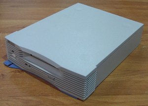 HP C6363-60002 4GB/8GB DDS2 SCSI/SE Tape Drive