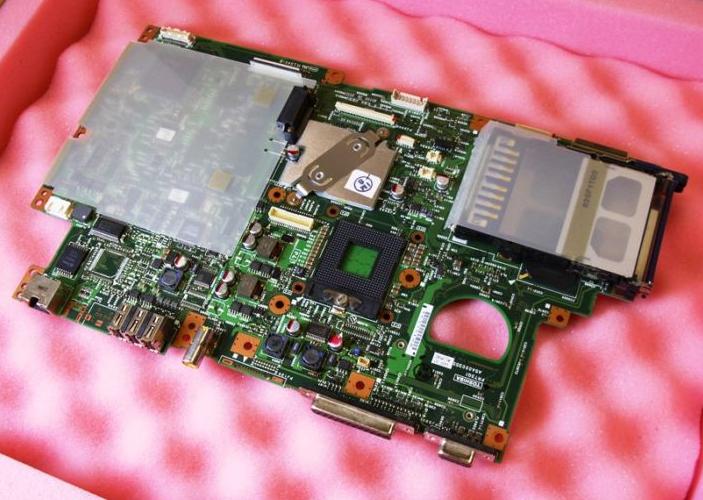 Toshiba A5A000355 Satellite 1410 Motherboard