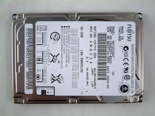 Fujitsu Mobile MHT2030AT 30GB 4200 RPM 9.5MM Ultra ATA-100 IDE 2.5-Inch Internal Laptop Hard Drive