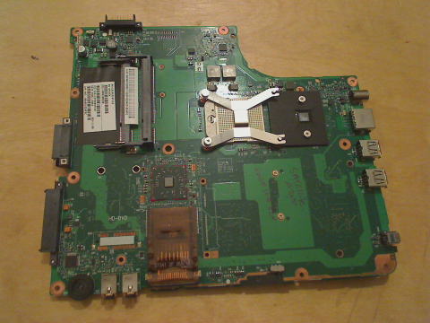 Toshiba V000108720 Satellite A215 Motherboard