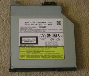 Matshushita 3.5in 4x4x24x IDE Black CDR-RW Drive UJDA320