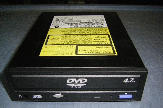 Panasonic LF-D291BK 4.7Gb 50-Pin SCSI Internal Black DVD-RAM Drive