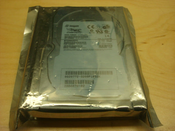 Seagate Cheetah 73LP ST336605FC 33.7GB 10KRPM 40 PIN (SCA-2) Fibre Channel 3.5" Hard Drive