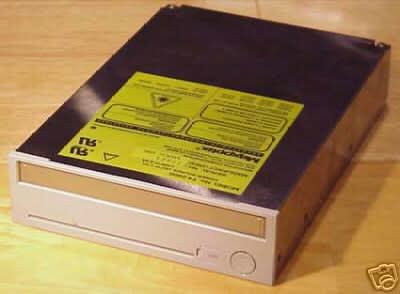 Maxoptix T4-2600 2.6GB SCSI Internal 5.25
