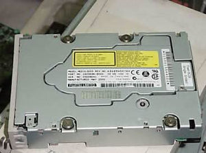 Fujitsu MCE3130AP 1.3GB ATAPI 3.5" Magneto Optical Disk Drive