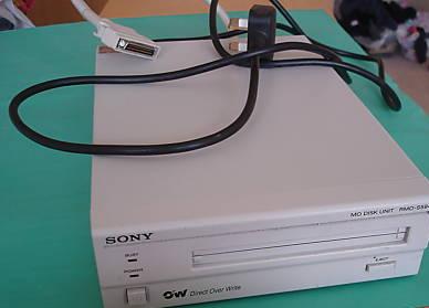 Sony RMO-S594 2.6GB External MEGNATO Optical Disk Drive
