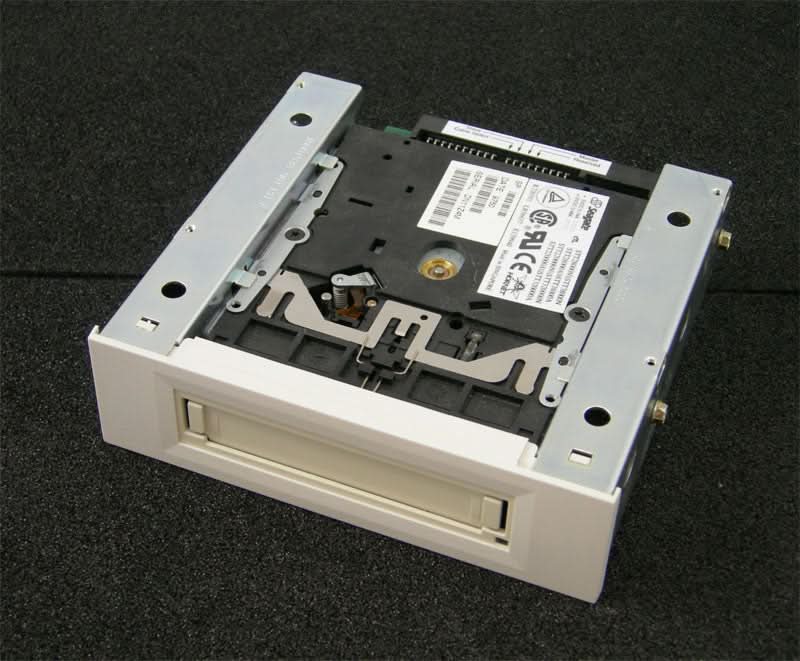 Seagate ST8000VN004 Disco duro de 8 TB IRONWOLF NAS