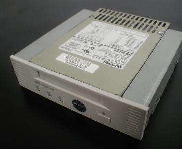 Compaq 3R-A0691-AA 20GB/40GB DDS4 Internal Tape Drive
