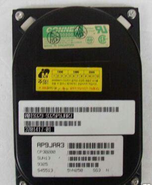Conner CP30200 200MB 4500RPM 256KB 50-PIN SCSI 3.5" Hard Drive
