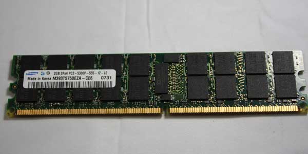 Samsung M393T5750EZA-CE6 2GB 240P PC2-5300 CL5 36C 128x4 RegisterD ECC DDR2-667 DIMM Memory
