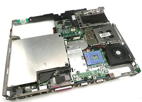 Dell D9237 Inspiron 600M Motherboard