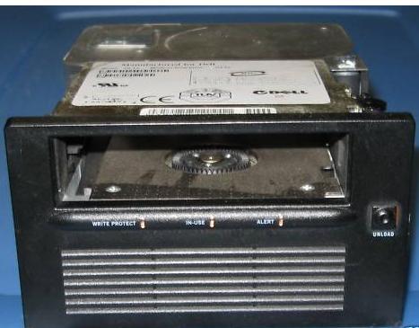 Dell 8D217 / 08D217 40GB/80GB DLT-1 Internal Tape Drive