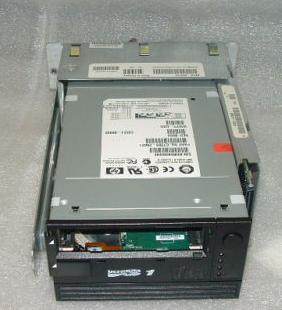 DELL 2R713 / 02R713 100GB/200GB LTO Ultrium-1 SCSI Tape Drive
