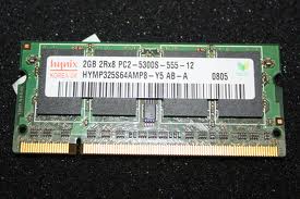 Hynix HYMP325S64AMP8-Y5 2GB DDR2 PC2-5300S Memory Module