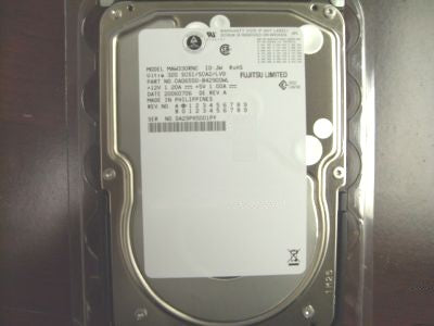 Fujitsu MAT3300NC 300Gb 10000RPM Ultra-320 SCSI 80-Pin Hot-Swappable 3.5-Inch Internal Hard Drive