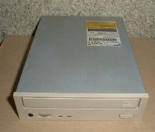 IBM 24P3634/24P3635 24X10X40X Internal IDE 5.25" CD-RW Drive