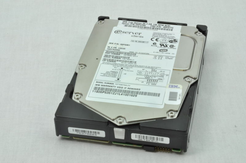 Seagate Cheetah X15 ST336752LC 36.7GB 15KRPM 8MB Cache SCSI Ultra160 80PIN 3.5" Internal Hard Drive