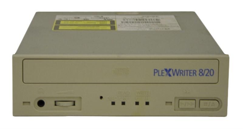 Plextor PX-R820TI PlexWriter 8x20x SCSI 5.25-Inch Internal CD-RW Drive